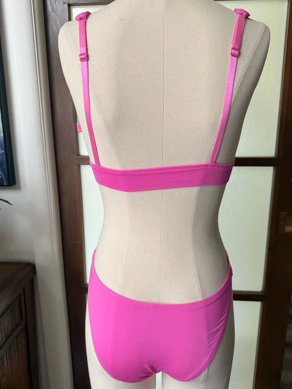 Skims swim top and bottom set size Small